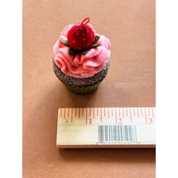 Hallmark Keepsake Ornament Berry-licious Christmas Cupcake Strawberry 2012 - Picture 3 of 5